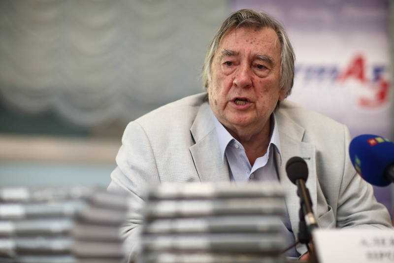 Александр проханов