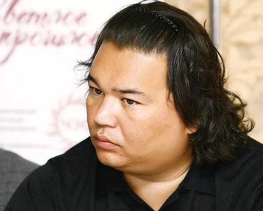 Вячеслав дусмухаметов — биография знаменитости, личная жизнь, дети > персоналии