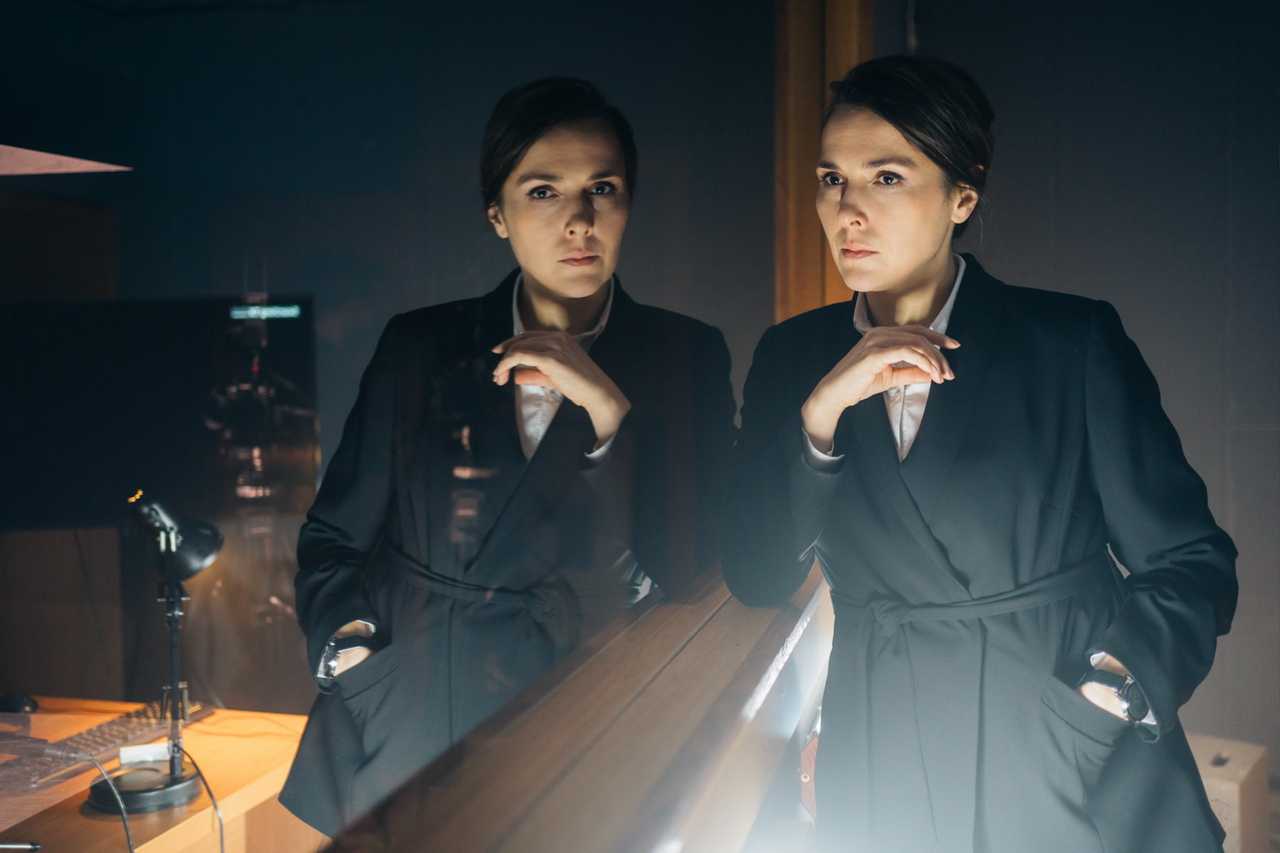 Дата выхода 2 сезона сериала «проклятая» — видеосервис netflix закрыл сериал после первого сезона