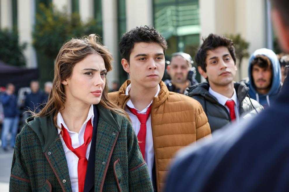 Турецкий сериал «услышь меня | duy beni» 1 сезон (2022) – дата выхода серий на телеканале «star tv», сюжет, актеры и роли, кадры, трейлеры