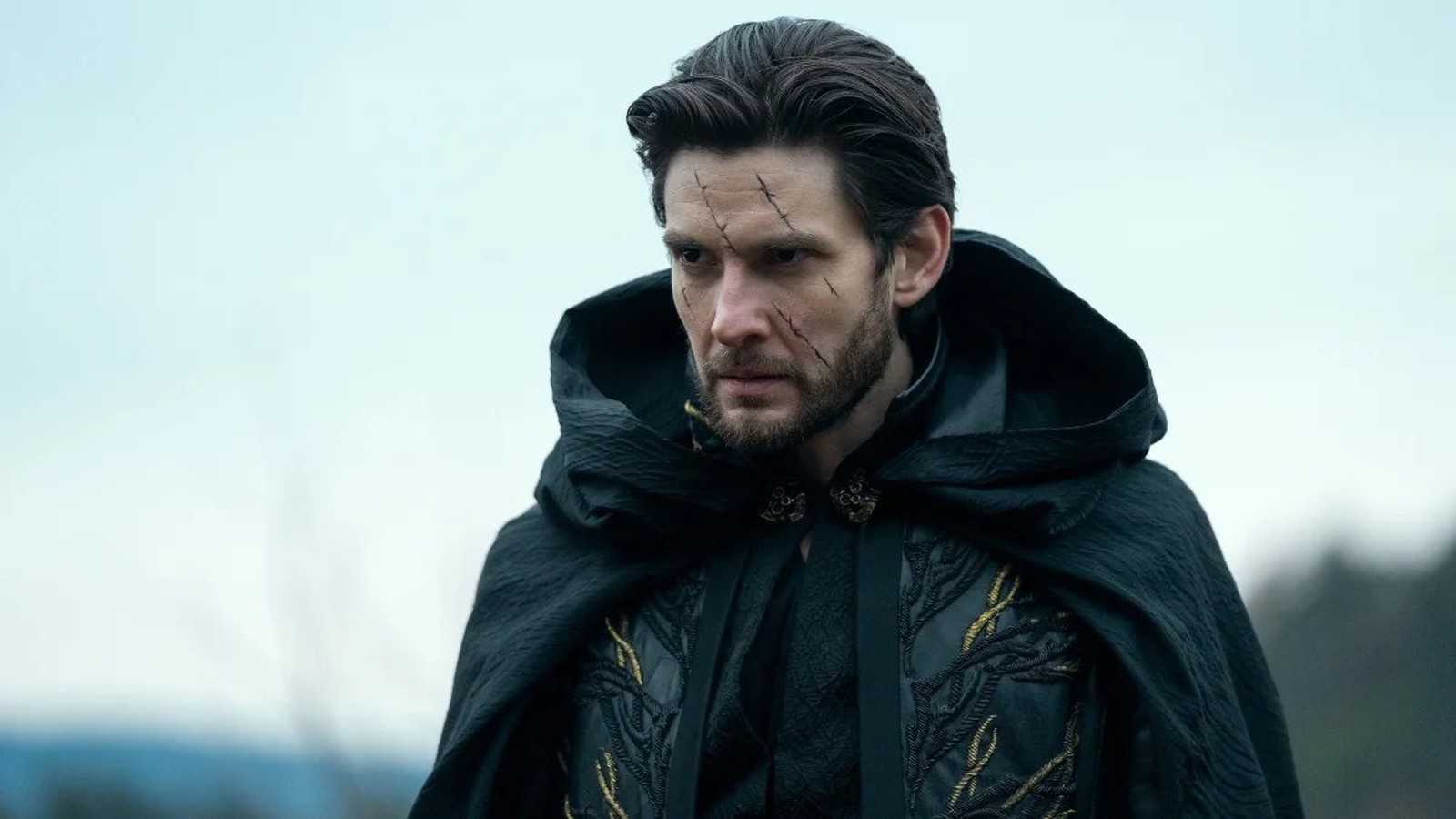 Сериал «извне» ждёт дату выхода 2 сезона
