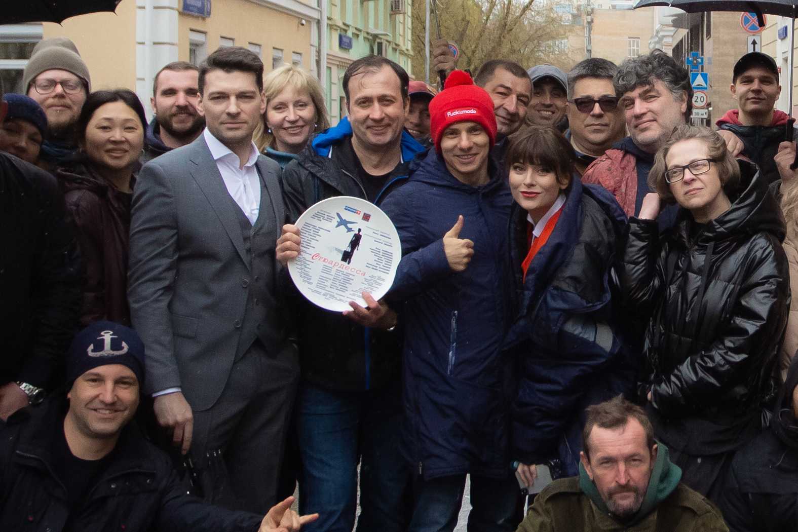 Бортпроводница получит дату выхода 2 сезона
