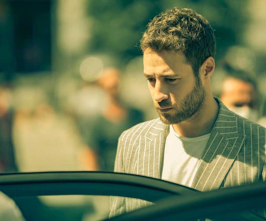 И в печали, и в радости 1 сезон — дата выхода турецкого сериала на star tv, сюжет, график серий, анонс новой серии, актеры