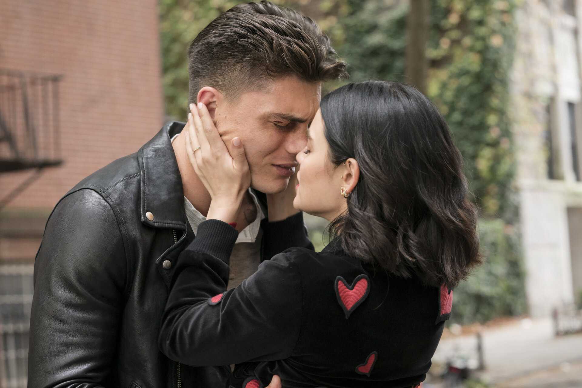 Сериал “кэти кин” 2 сезон — дата выхода на канале the cw, сюжет, трейлер, график серий