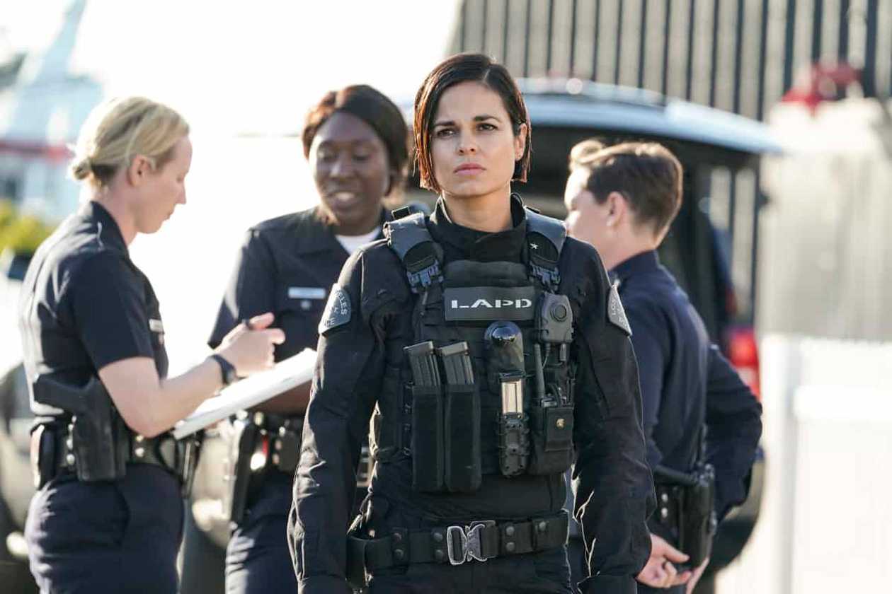 S. w. a. t.: спецназ города ангелов 4 сезон — дата выхода сериала на cbs, сюжет, график серий, трейлер новой серии
