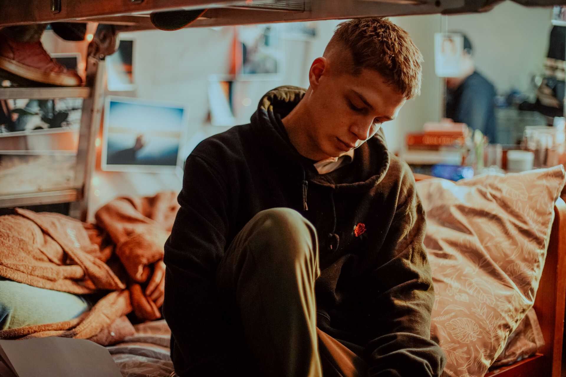 Сериал "новенький" (2020) - дата выхода всех серий на старт