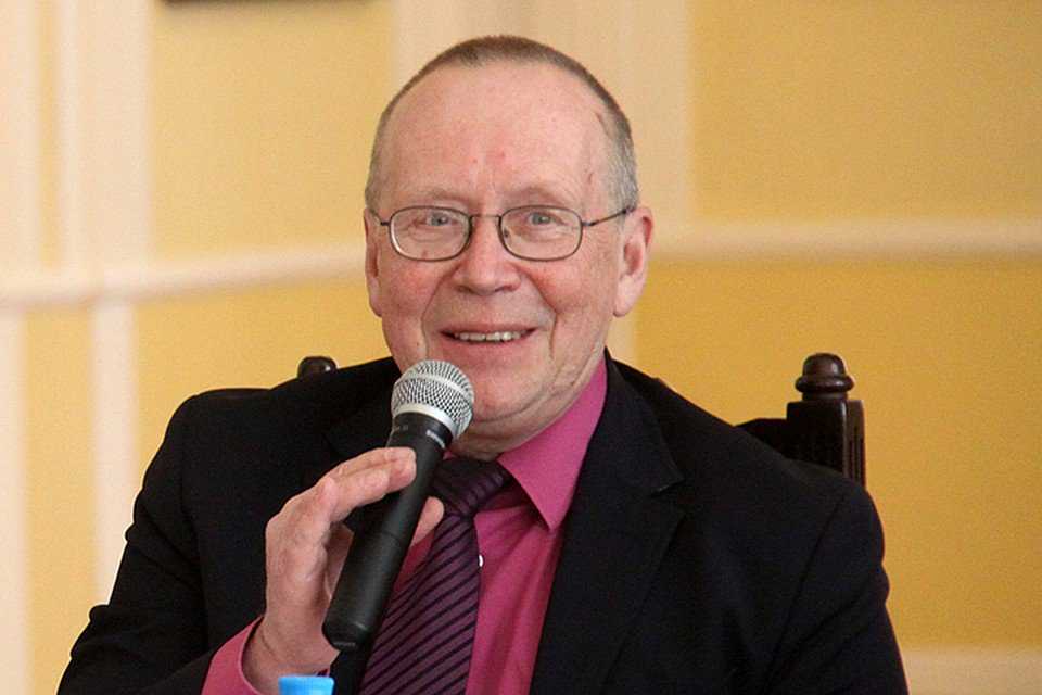 Юрий вяземский (умники и умницы) — биография и личная жизнь ведущего, а также его семья