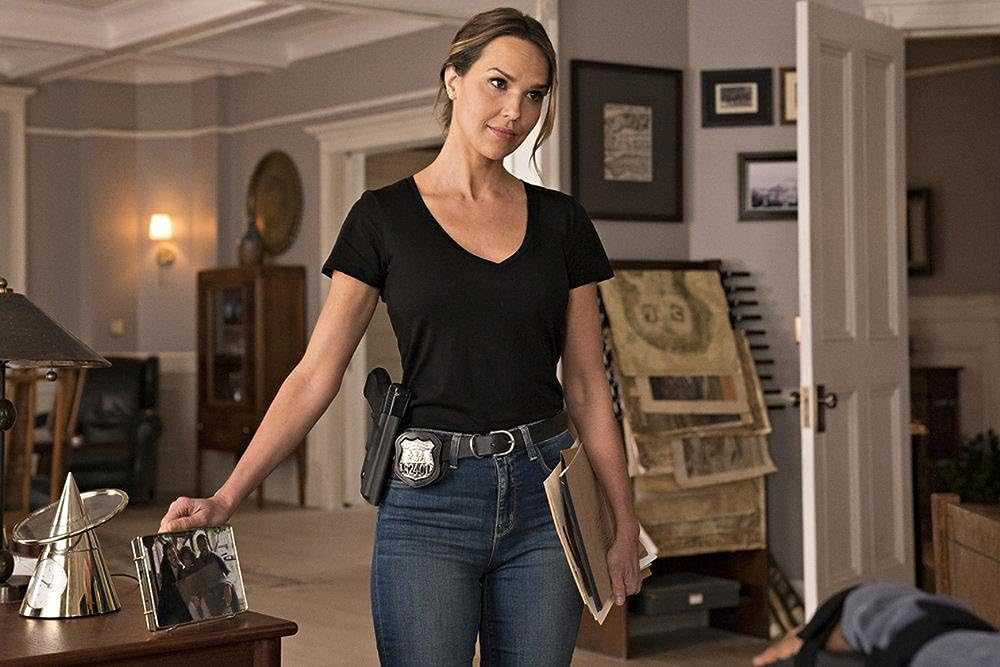 7 сериалов, похожих на монстр: история джеффри дамера от netflix