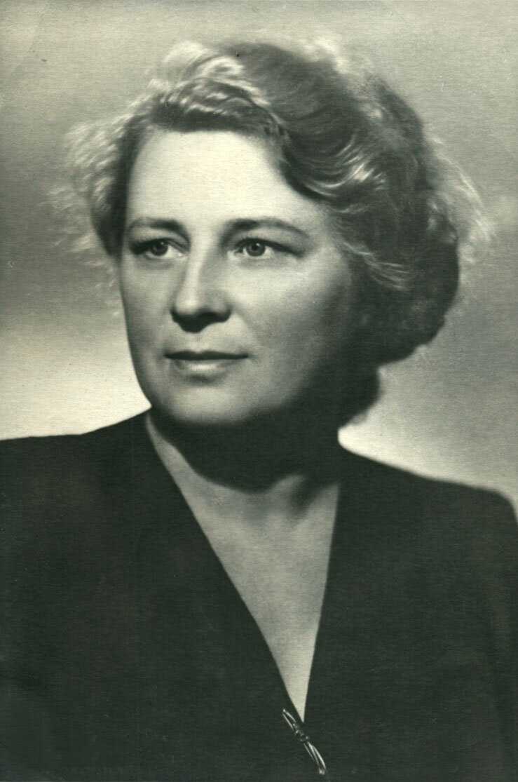 Алла тарасова: биография, личная жизнь, роли и фильмы, фото :: syl.ru