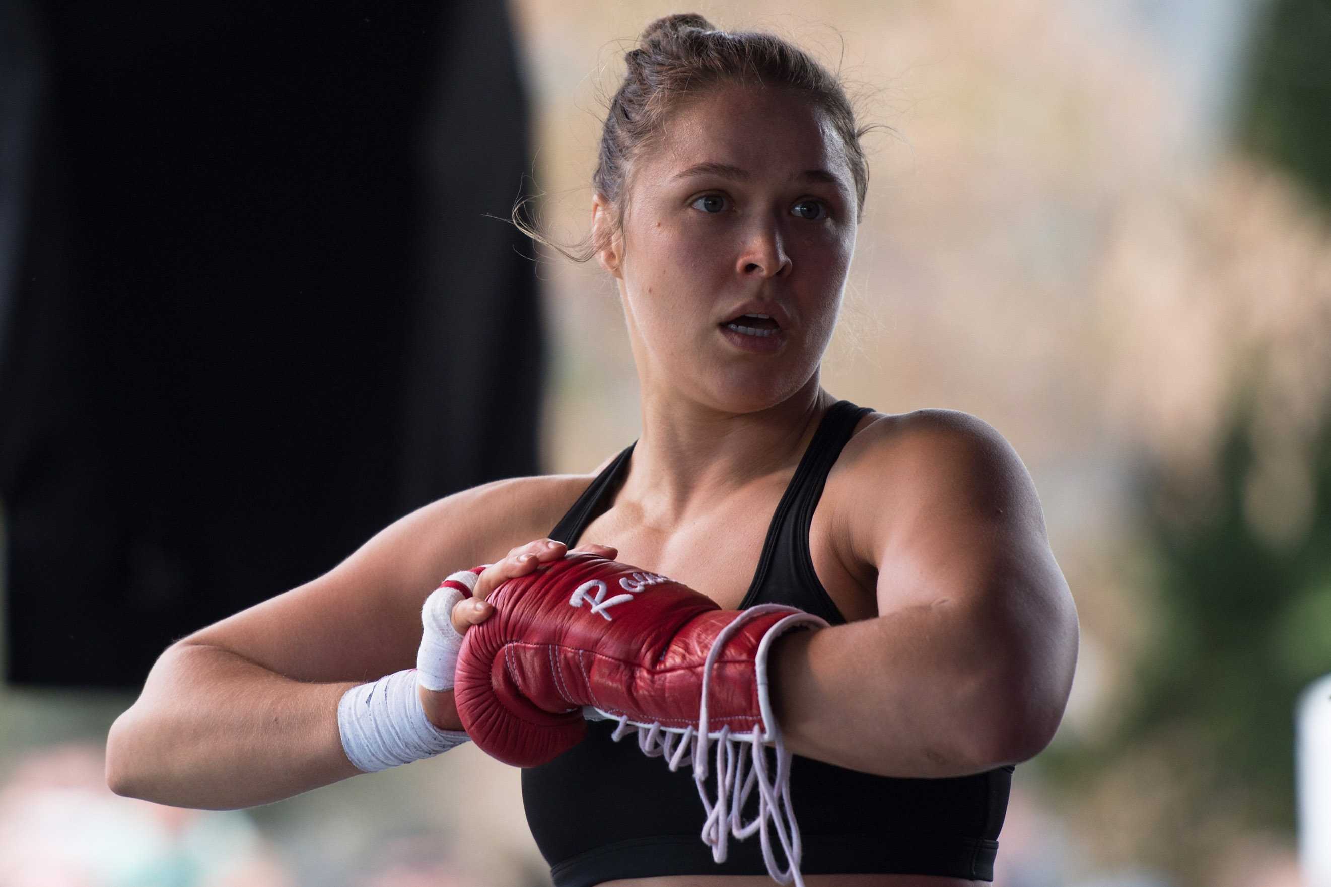 Ронда роузи (ronda rousey): всё о бойце — fight.ru