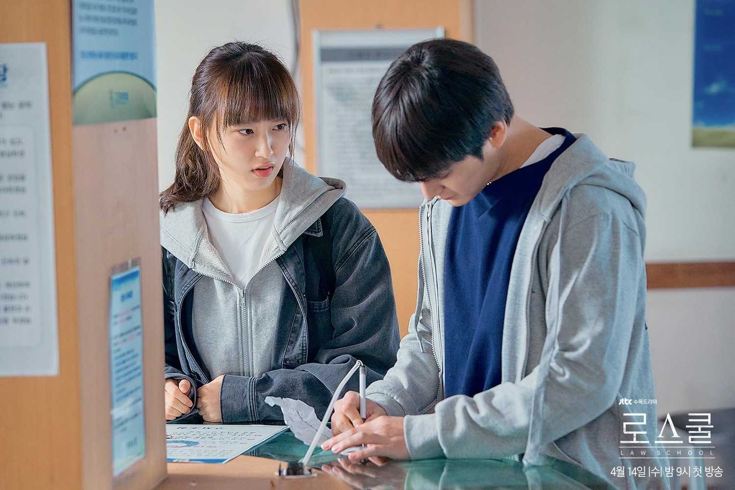 Дорама «школа 2021 | school 2021 | 학교 2021» – дата выхода на канале «kbs2», сюжет, график серий, превью, кадры, актеры и роли