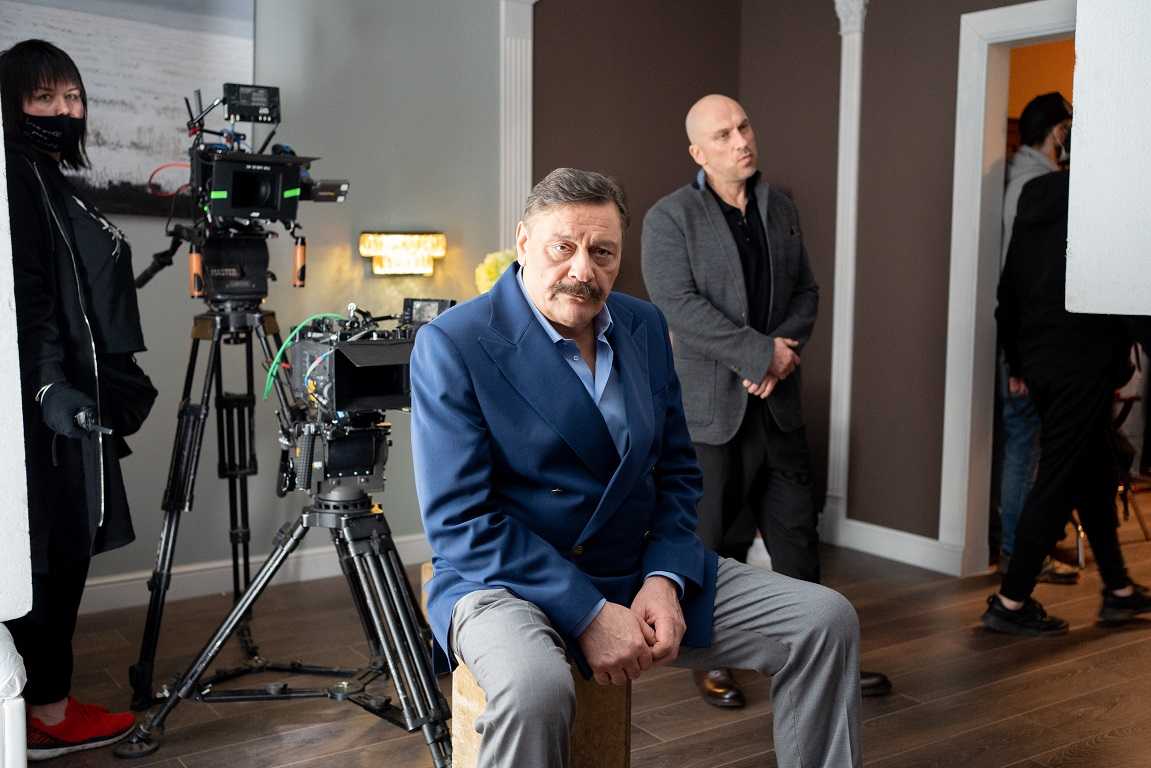 Кухня в шанхае: новый фильм от создателей сериала «кухня»