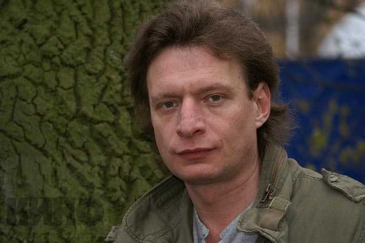 Александр строев актер биография